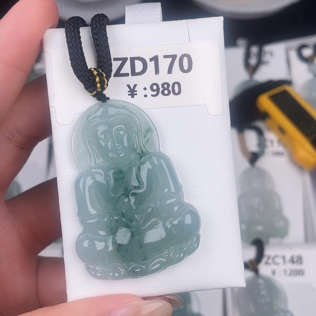 翡翠未镶嵌颈饰zd170