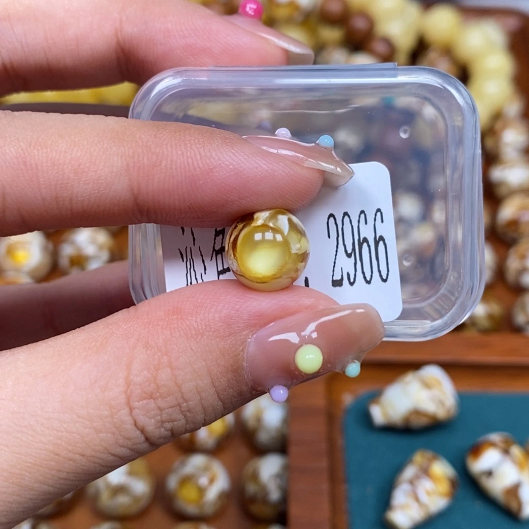 把件猴头核桃沁色圆珠老型2966