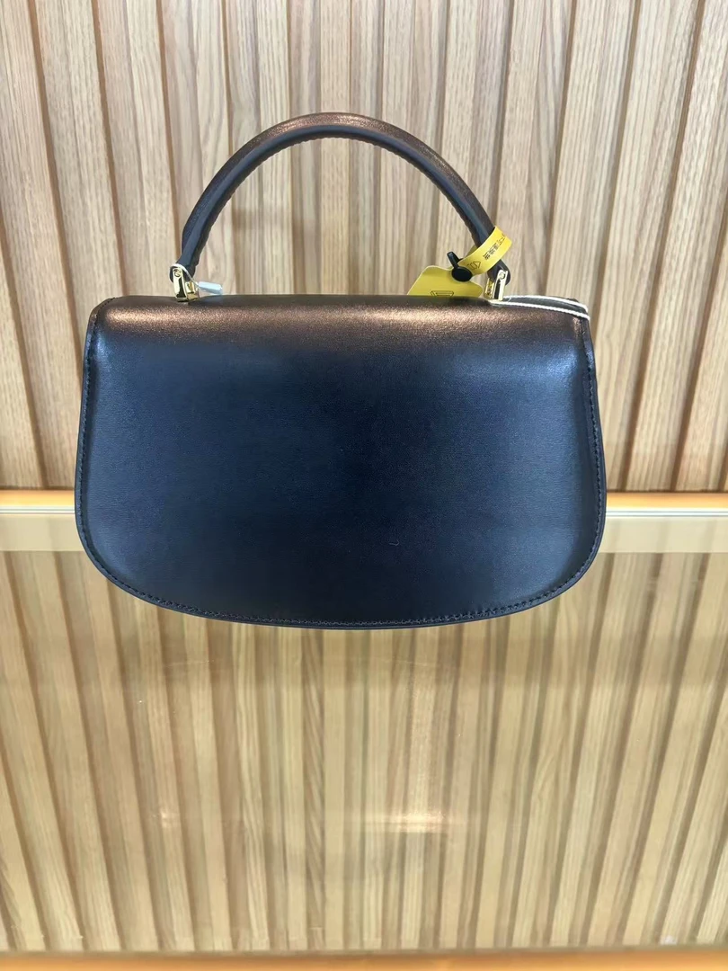 TX105【手提蒙TIAN】 黑色 24CM 皮面 金扣 新款手提斜挎女包