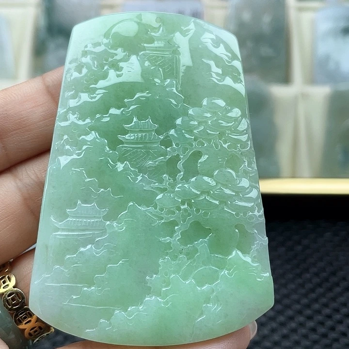 颈饰未镶嵌翡翠天然翡翠山水牌