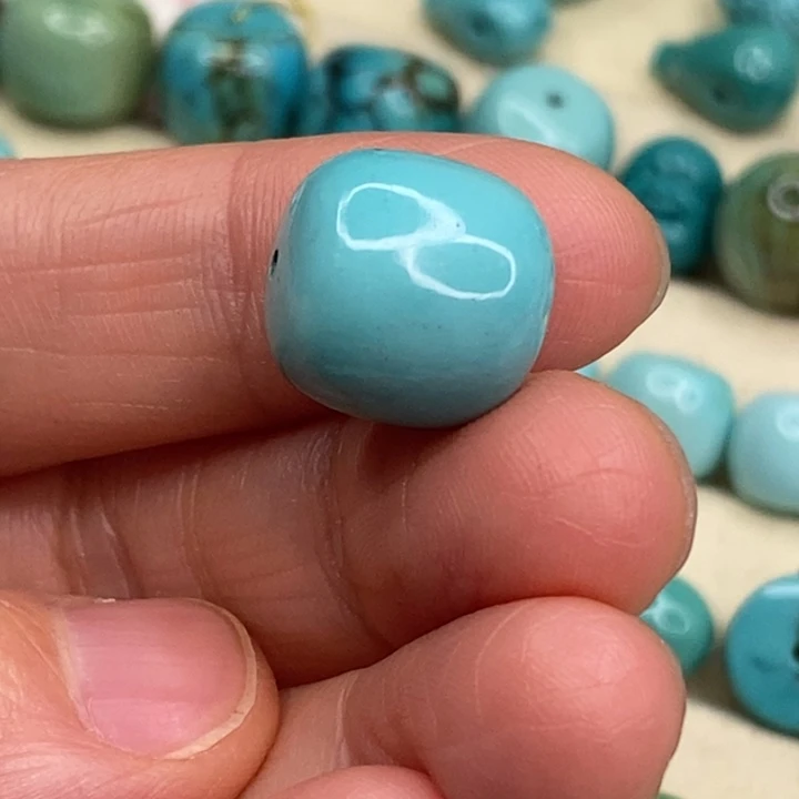 宁***物绿松石未镶嵌珠宝奇石