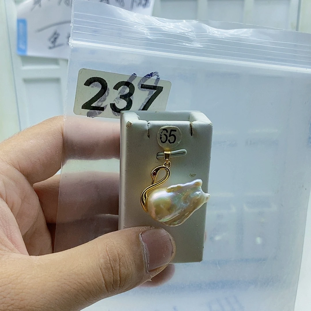 合金颈饰淡水珍珠