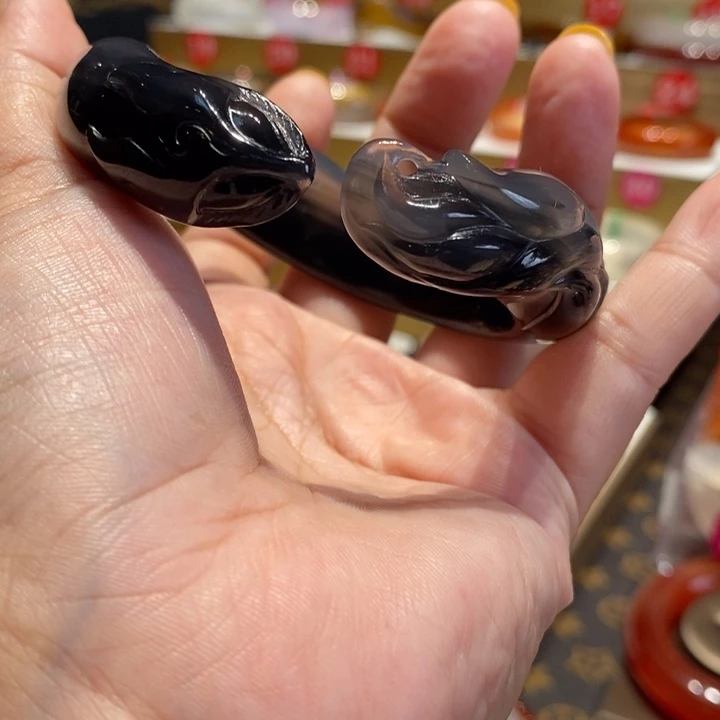 玛瑙/玉髓手镯未镶嵌阳**暖