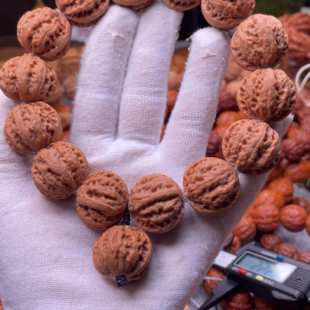 可****文玩核桃吊坠秋子