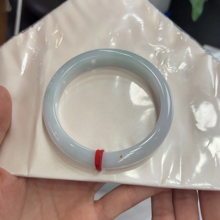 翡翠未镶嵌手镯翡翠手镯