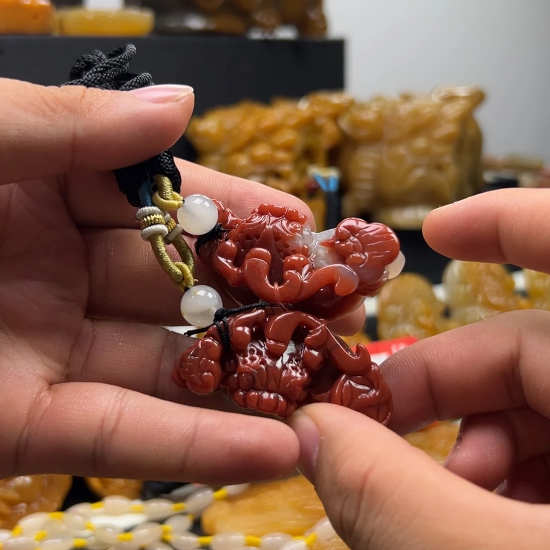 石英质玉（黄龙玉）未镶嵌黄龙玉