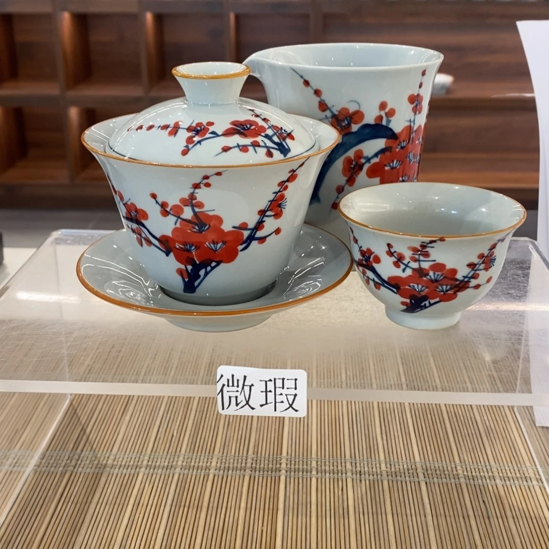 釉下手绘茶具微瑕