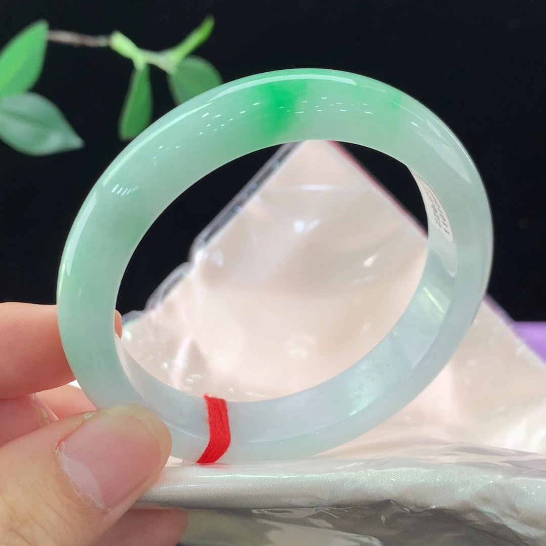 未镶嵌手镯翡翠1048