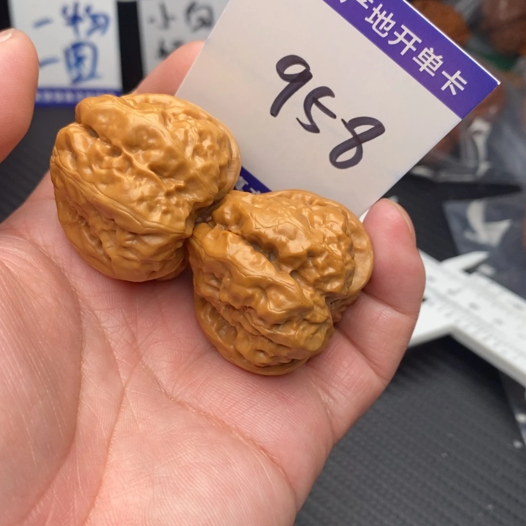 把件桃核蛤蟆37nomnom