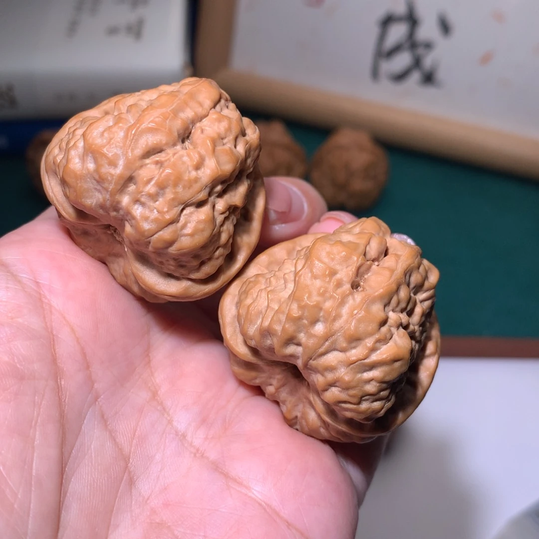 文玩核桃把件蛤蟆头