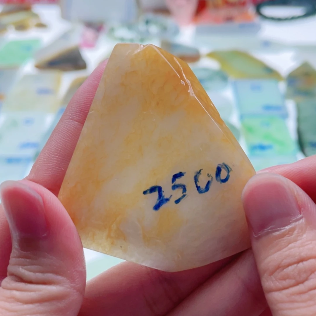 【闪购商品】定制翡翠未镶嵌天然翡翠包工