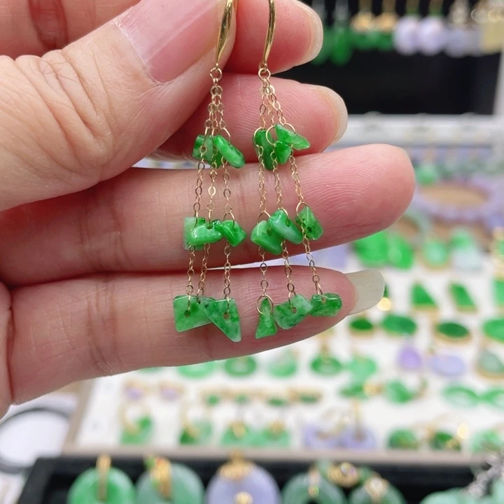 翡翠18K金镶嵌耳饰