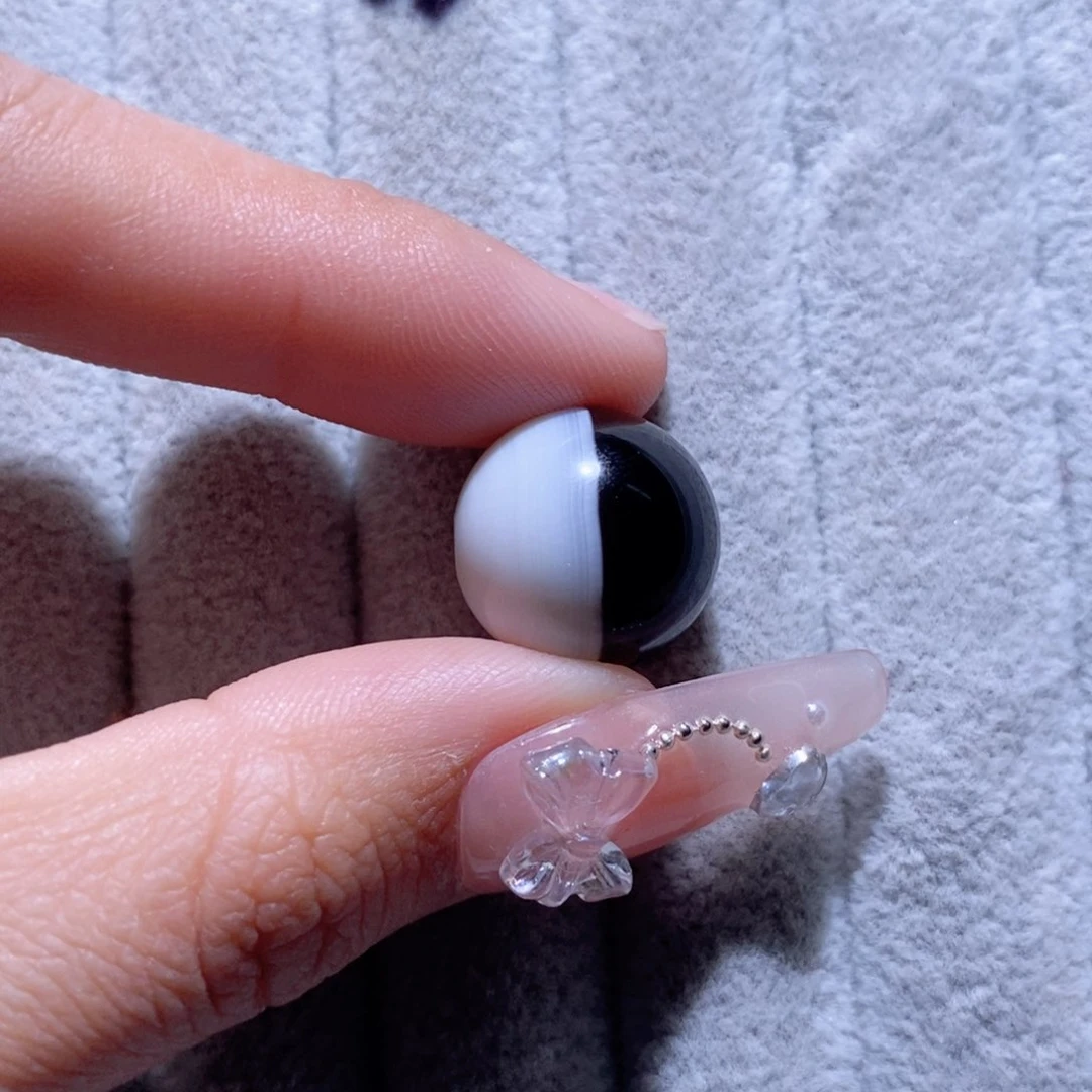 玛瑙/玉髓颈饰未镶嵌艾***界