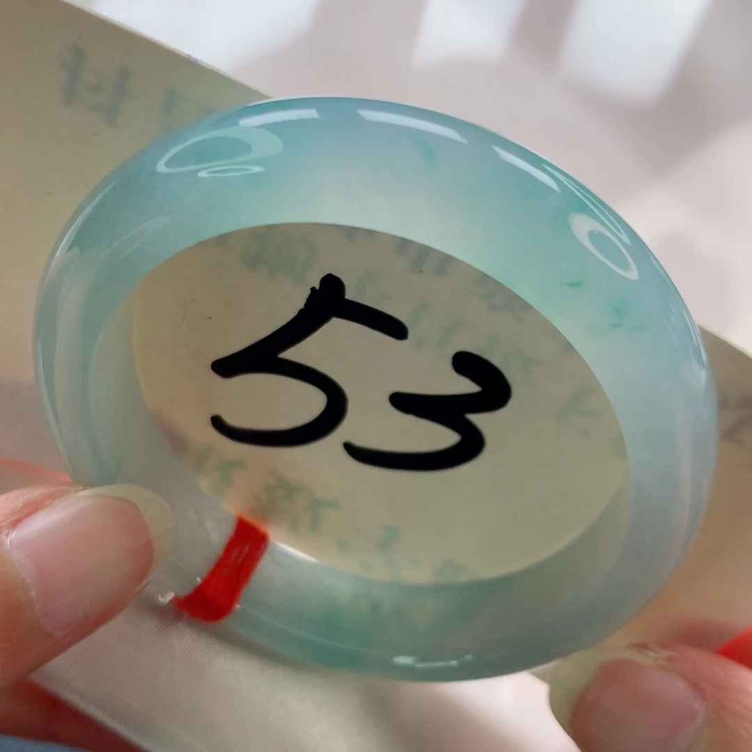 未镶嵌手镯（贵妃镯）翡翠贵妃冰胶飘花