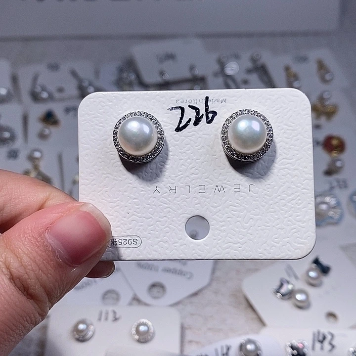 淡水珍珠耳饰未镶嵌