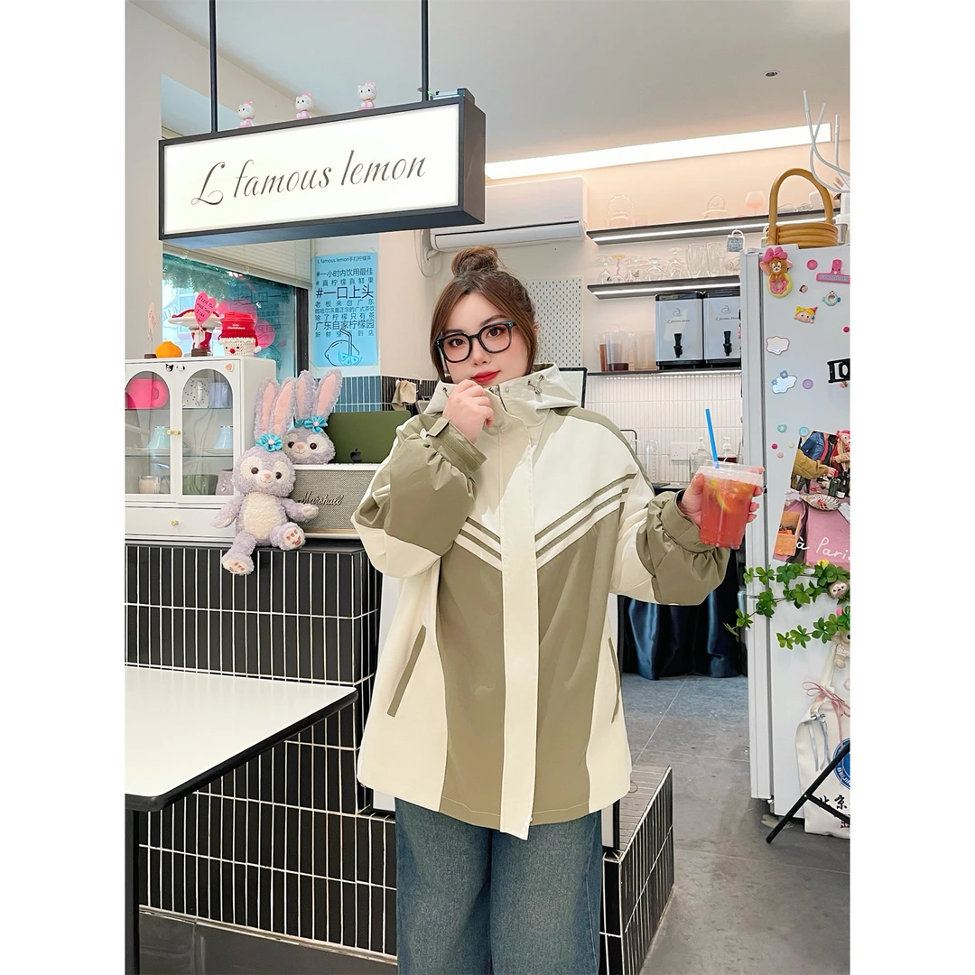 韩系拽姐 / 拼接款冲锋衣外套6431花契200斤胖mm春季潮流遮肉