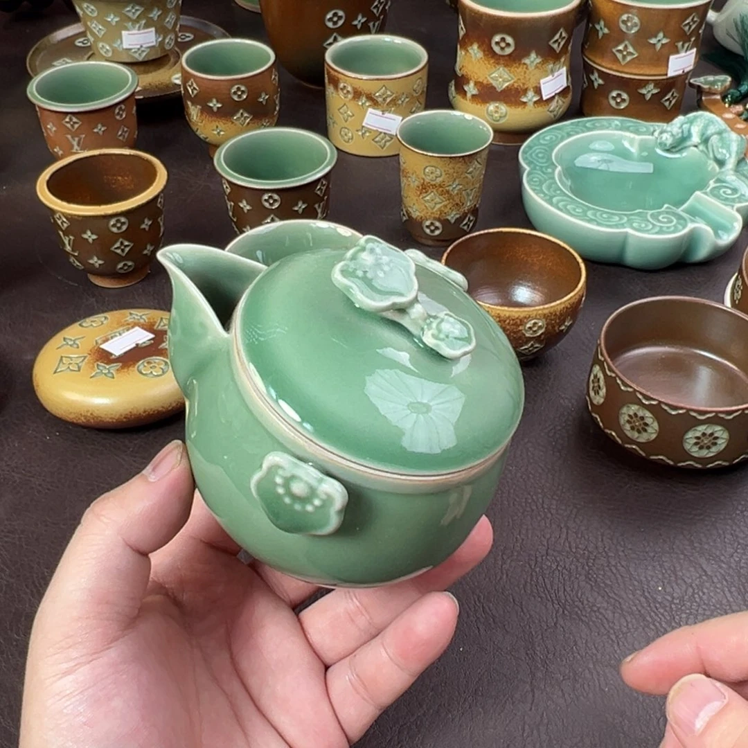 青瓷茶器青瓷茶器