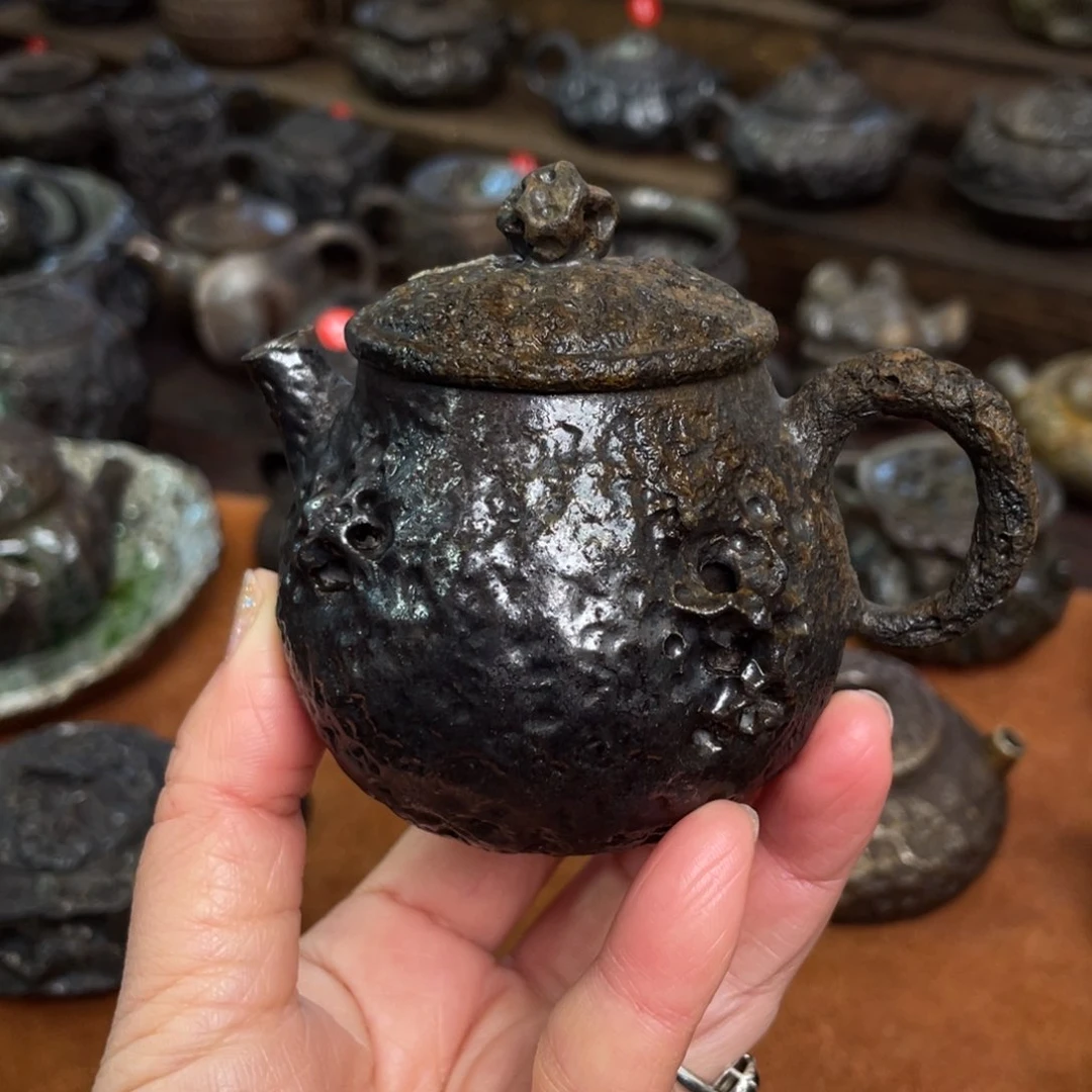 壶手捏梨形铁锈色老味柴烧茶器