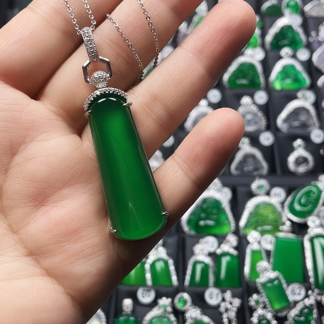 合金颈饰玛瑙/玉髓