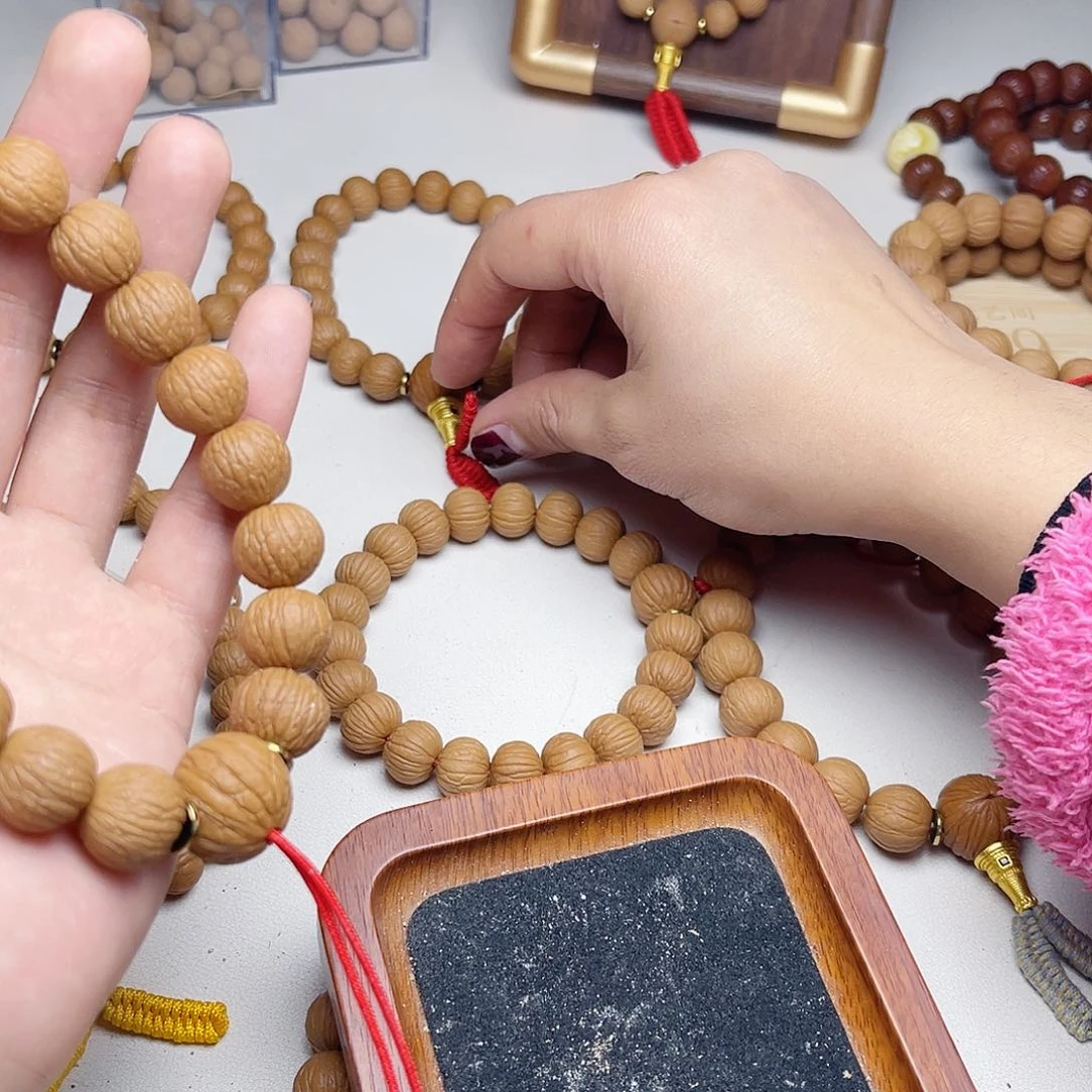 猴头核桃吊坠迎**阳原皮原色原生态