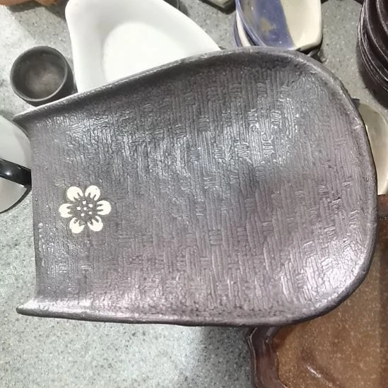 瓷器微瑕不退不换