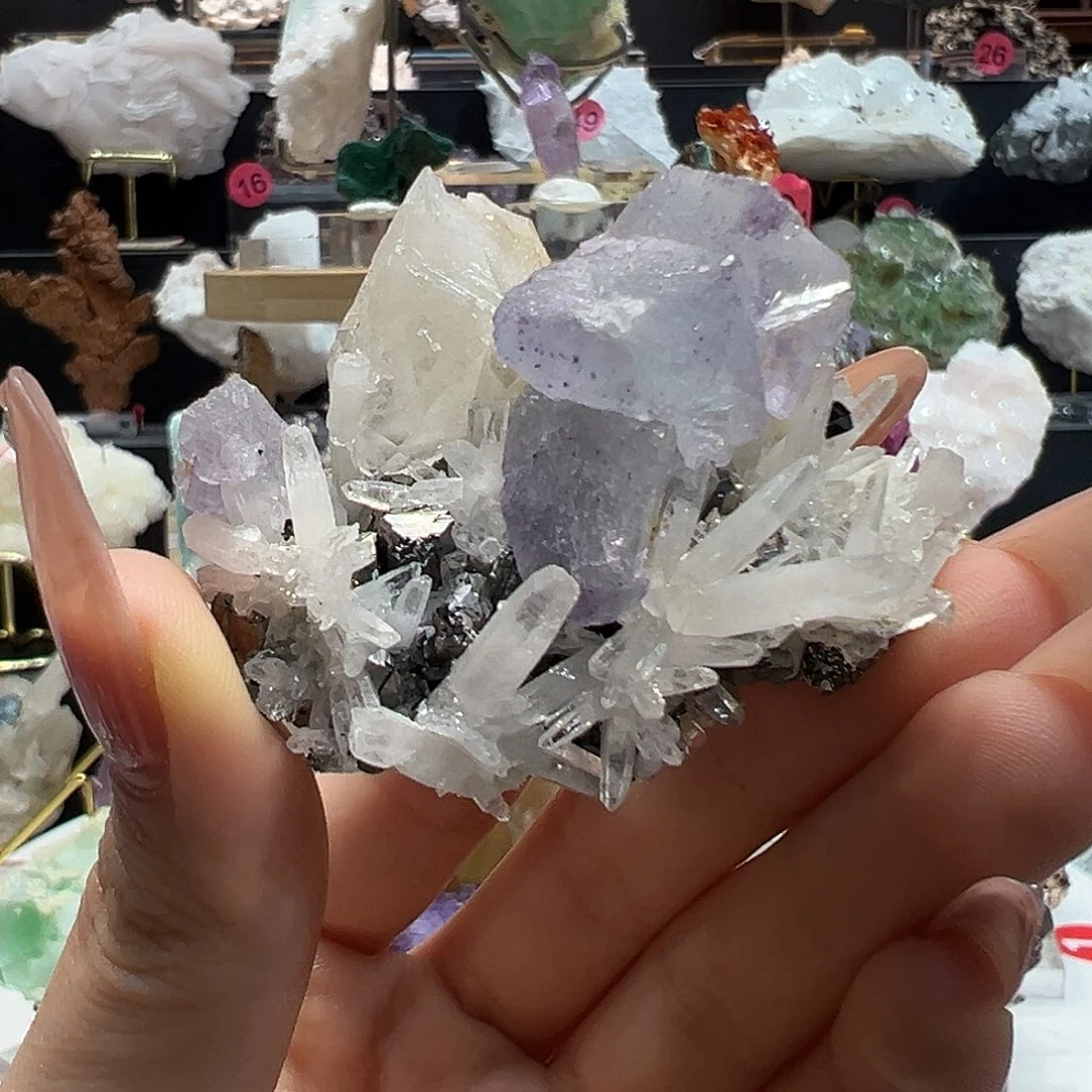 未镶嵌大型摆件（非配饰）水晶