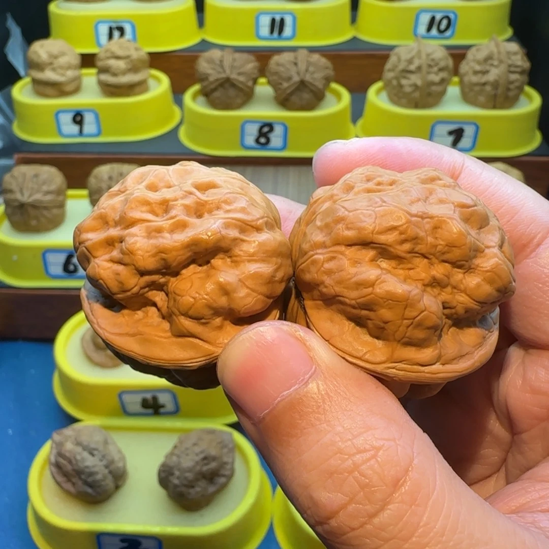 老***7桃核把件蟾祖核桃