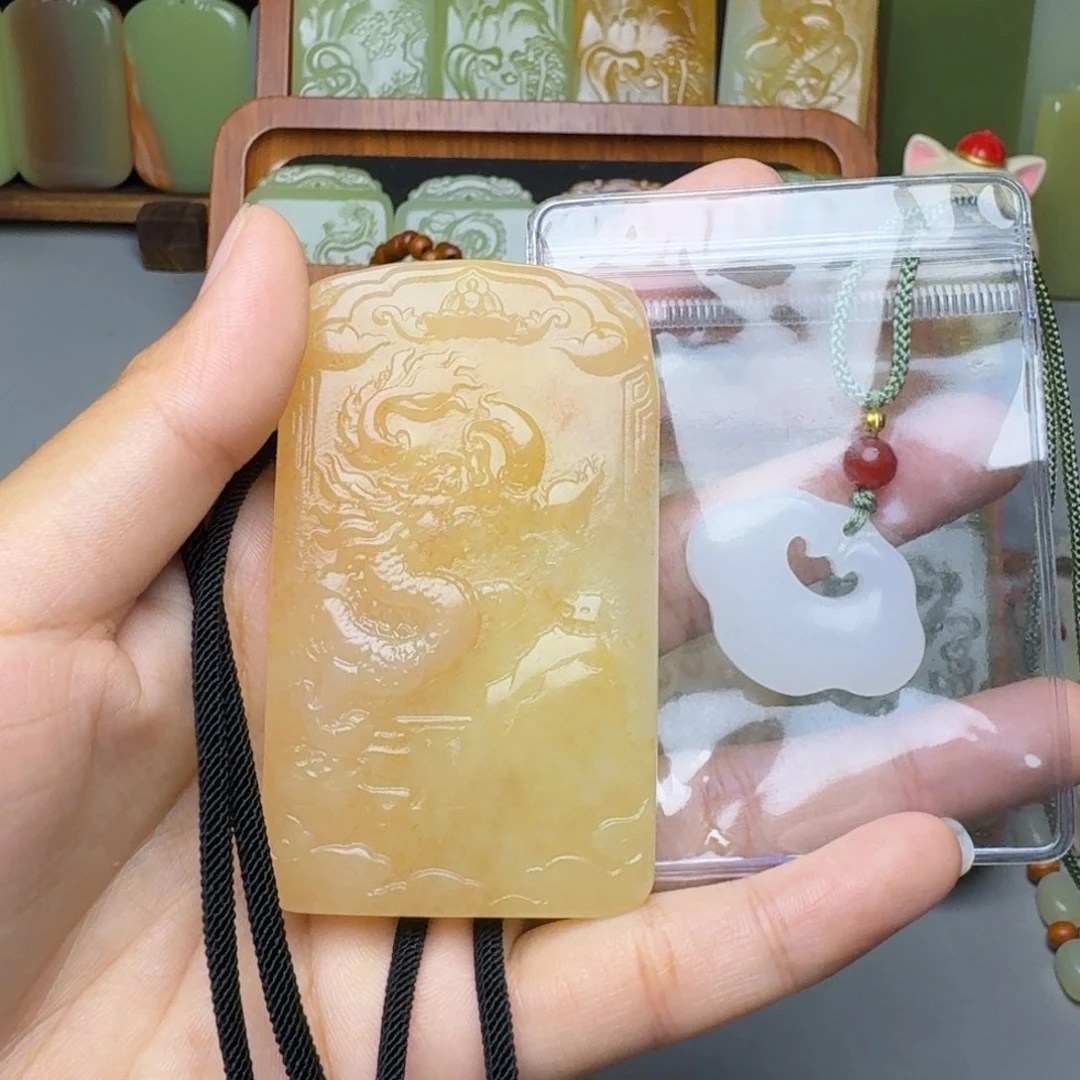 网****）新疆昆仑山料生肖龙