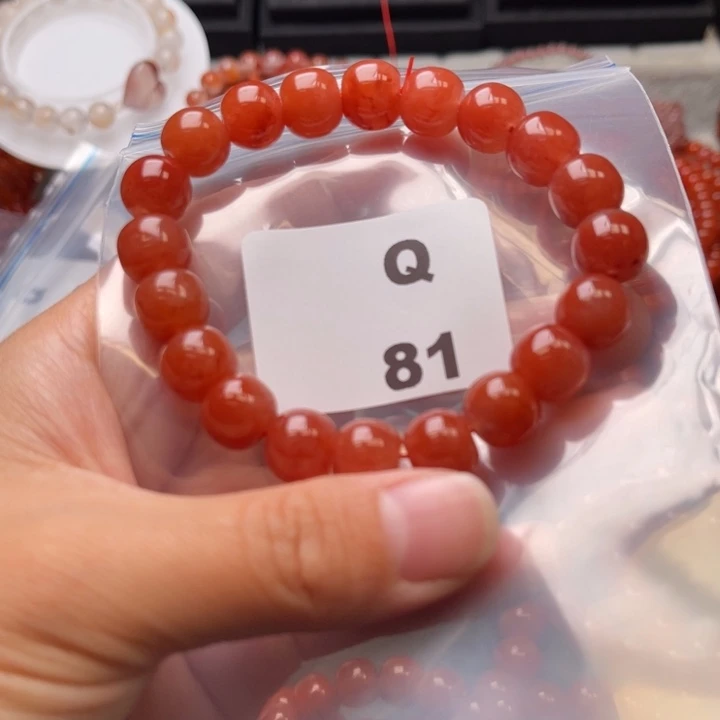 南红玛瑙未镶嵌多样性发货默认微瑕称重10mm
