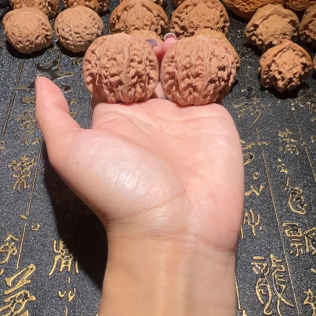 把件桃核磨盘39手把件