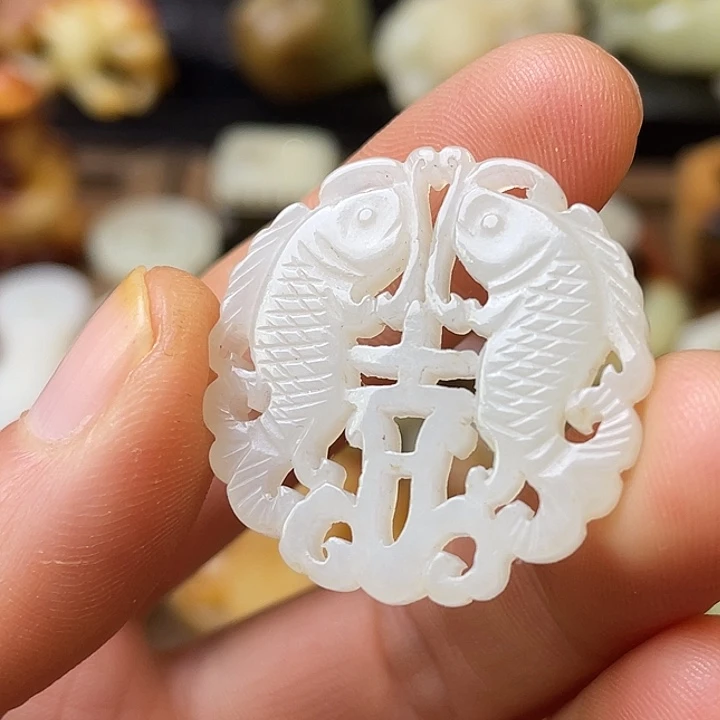 和田玉（糖玉）未镶嵌颈饰