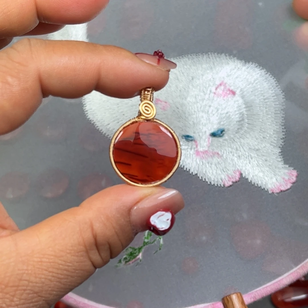 南红玛瑙未镶嵌吊坠