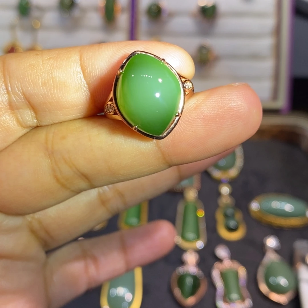 和田玉（碧玉）颈饰银S925镶嵌