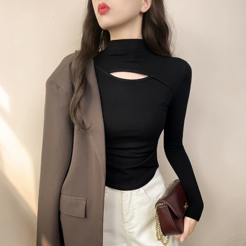 黑色半高领打底衫女秋冬内搭弧形下摆磨毛镂空网红洋气炸街女装