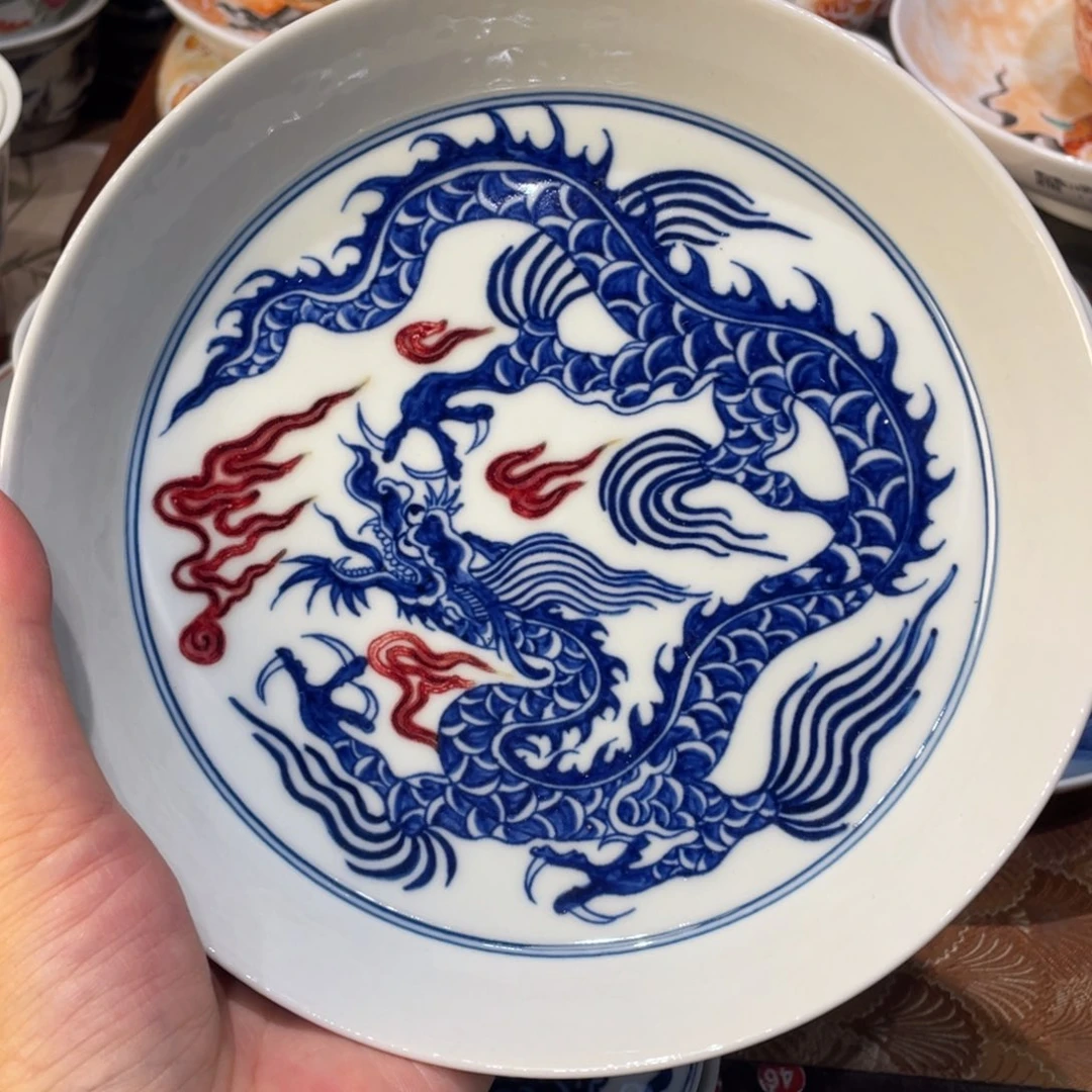 景德镇瓷器和我一样都