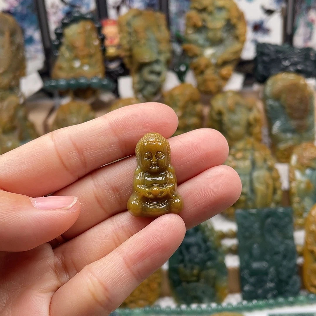 翡翠未镶嵌颈饰天然翡翠a货佛