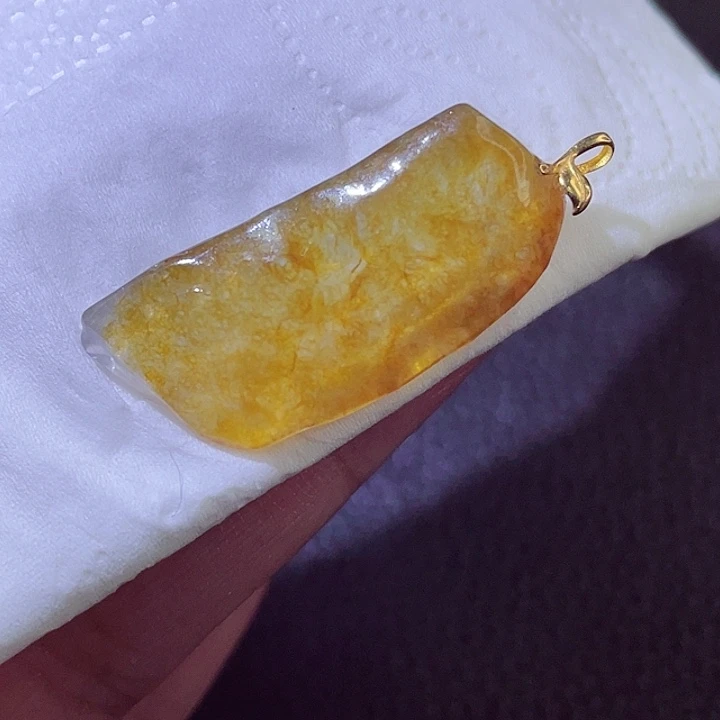 颈饰18K金镶嵌翡翠翡翠