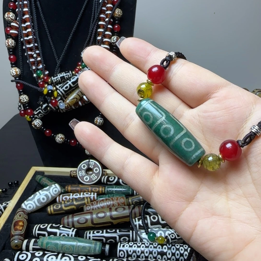 玛瑙/玉髓合金颈饰