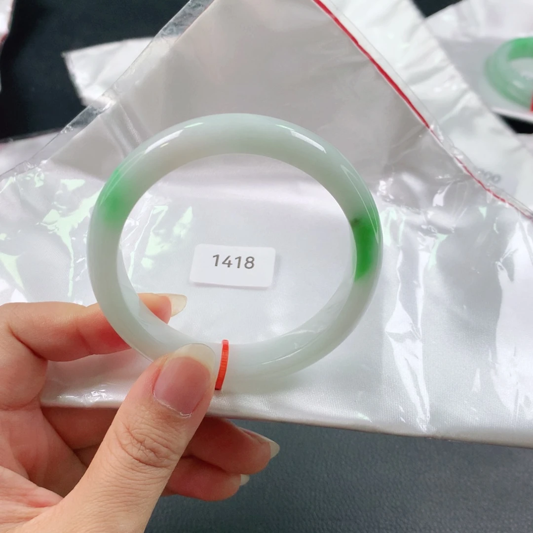 未镶嵌手镯翡翠03