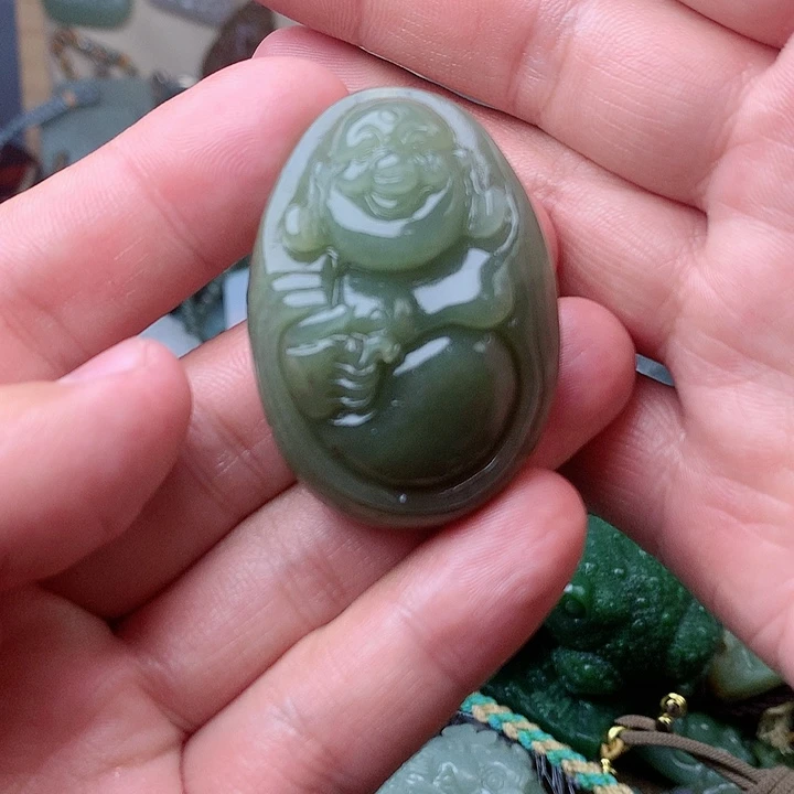 未镶嵌和田玉挂件