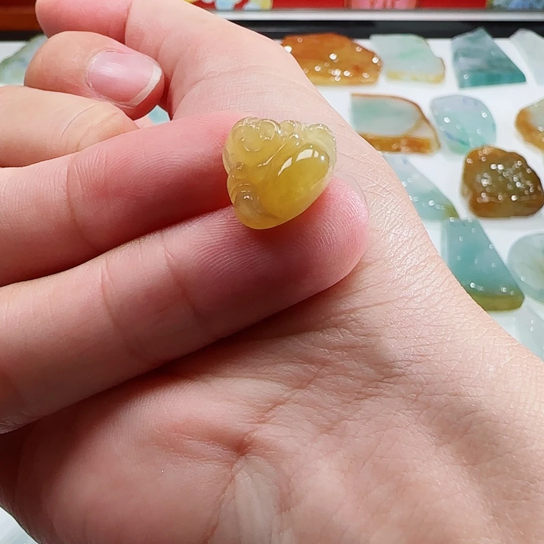 定制翡翠未镶嵌翡翠定制