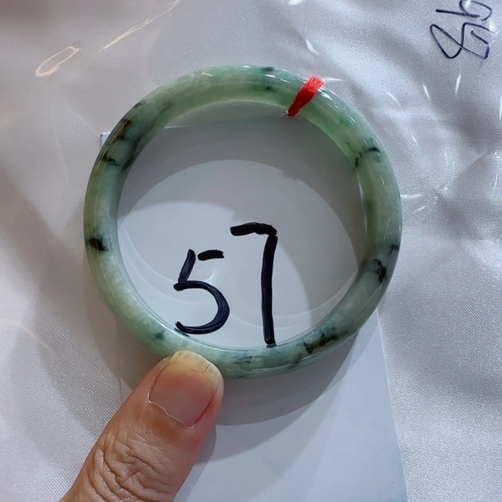 翡翠未镶嵌手镯857