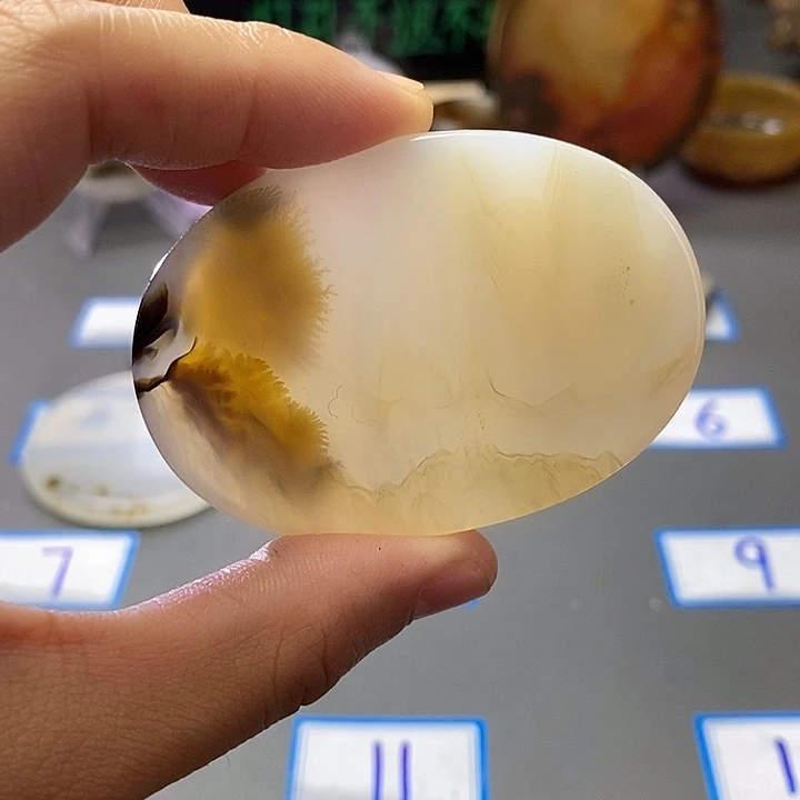 玛瑙/玉髓未镶嵌珠宝半成品5