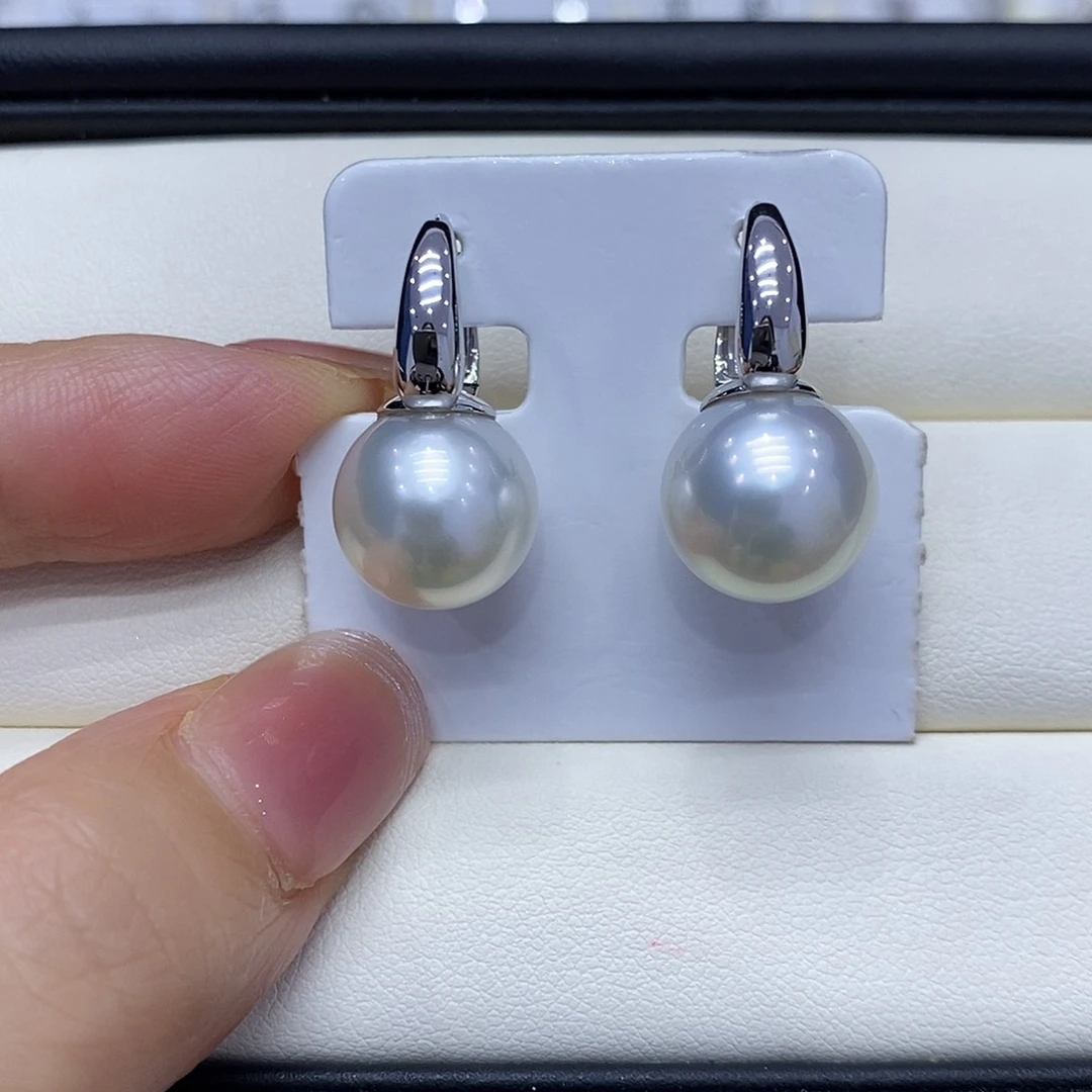18K金镶嵌海水珍珠耳饰12到13点位