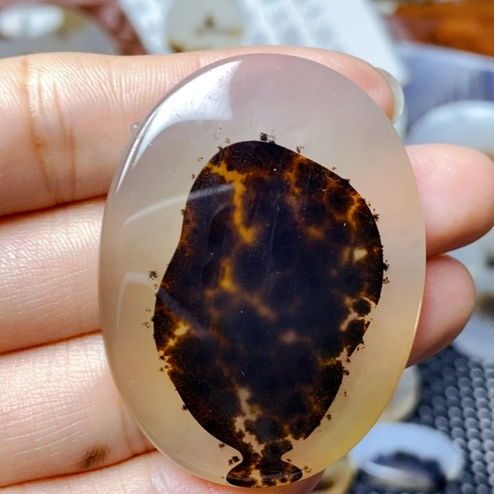 玛瑙/玉髓未镶嵌珠宝半成品