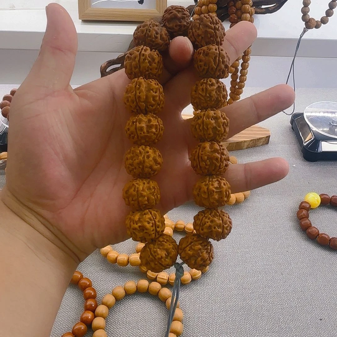 猴头核桃手串尼泊尔大金刚
