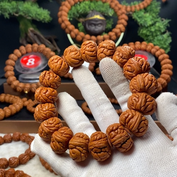 桃核吊坠秦岭龙纹