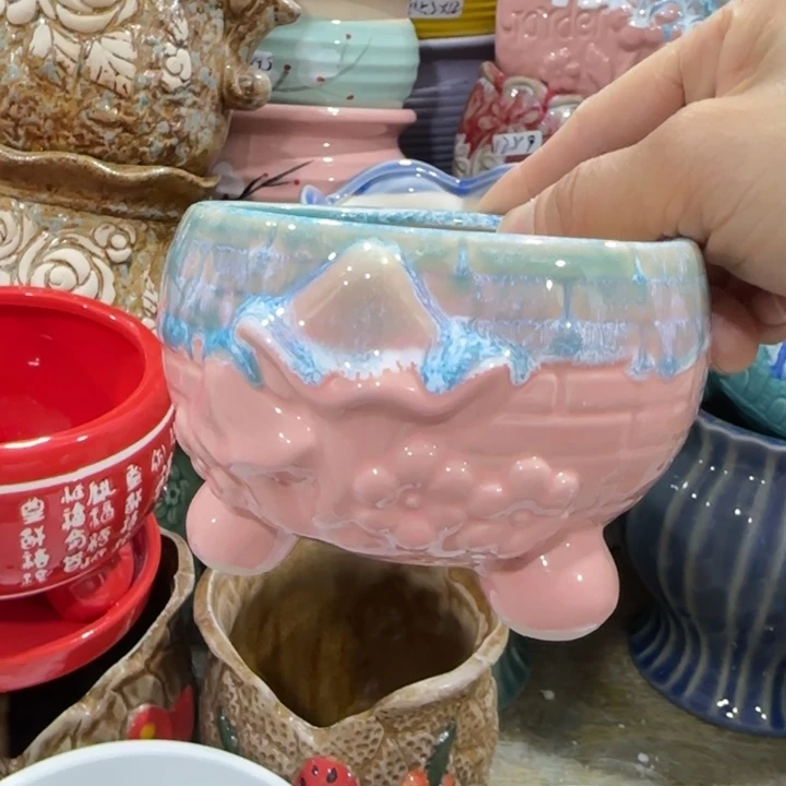 凑9块包邮，有孔，不清楚问客服