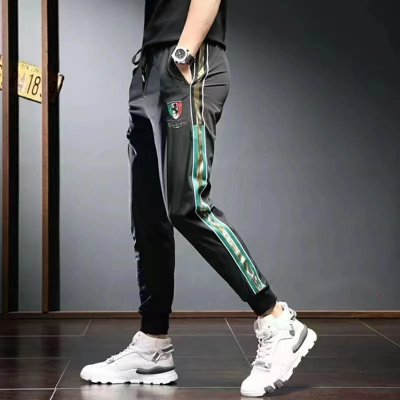 男士夏季薄款休闲裤百搭束脚修身裤子时尚潮流刺绣休闲运动长裤男