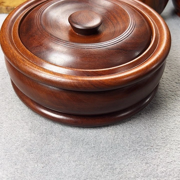事*成缅甸花梨木罐子一个